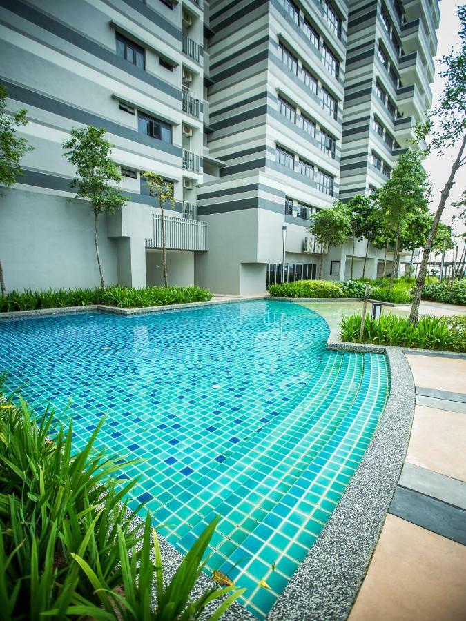 Iskandar Puteri Medini Famous Theme Park Nusajaya  Exterior foto